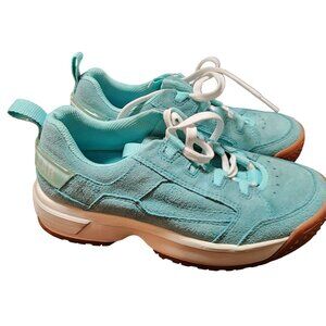 CAT Caterpillar Tennis Shoes Womens Size 7 NWOT